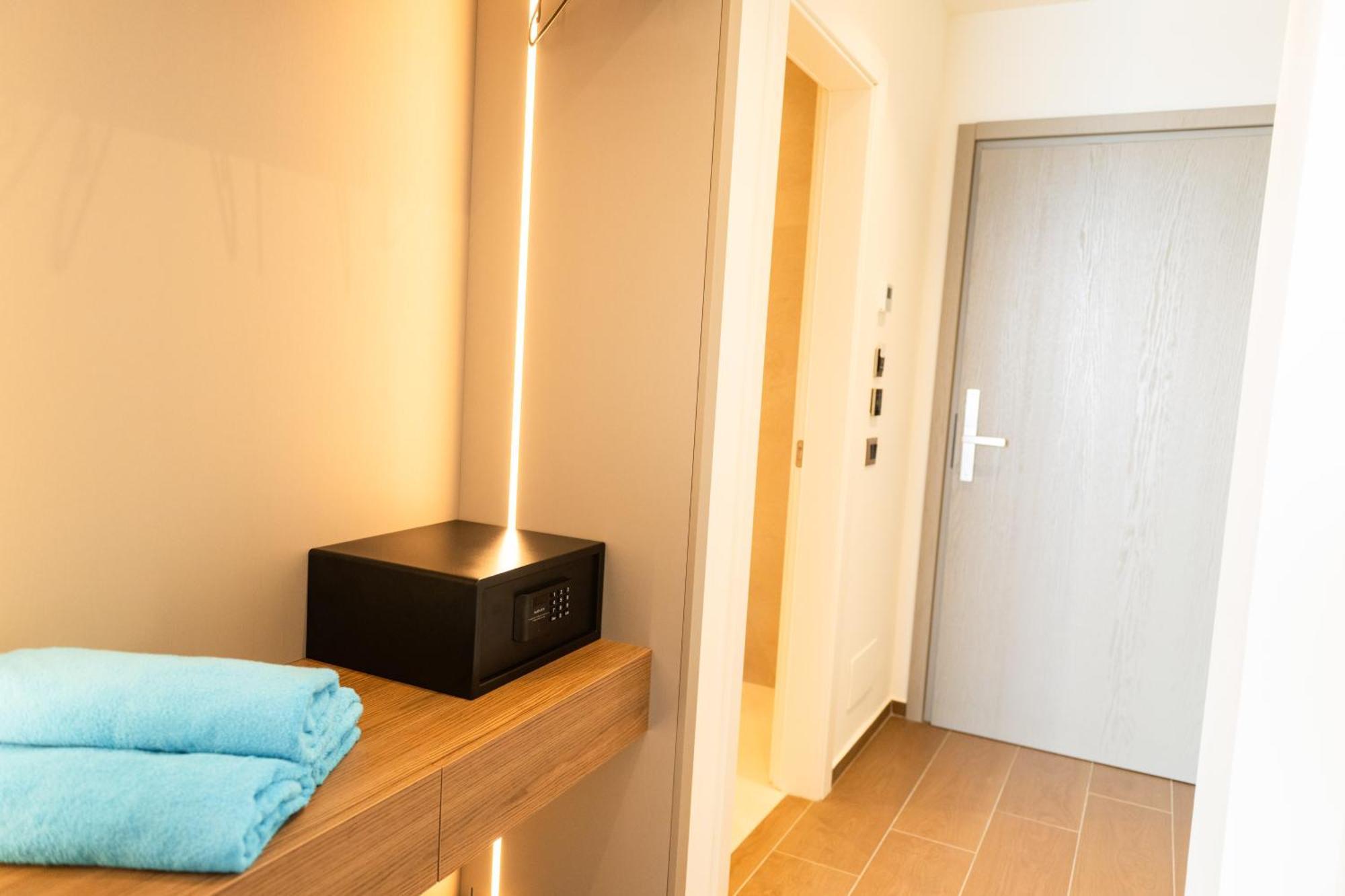 Hotel Jost Caravel Radhimë Exteriér fotografie